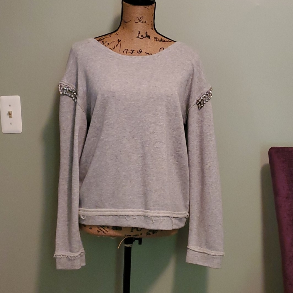 Sweat shirt